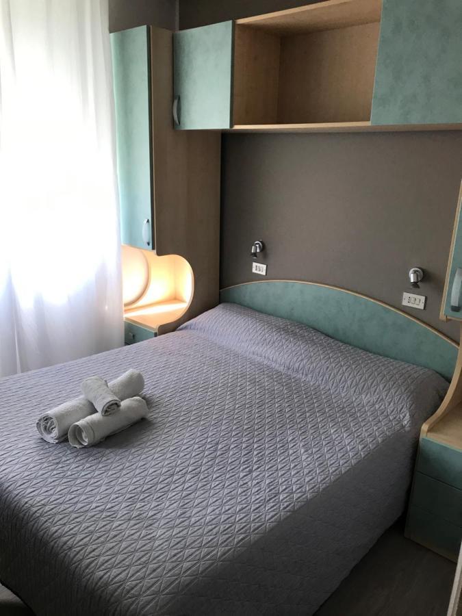 Hotel Avenusta Viserba Di Rimini Zewnętrze zdjęcie